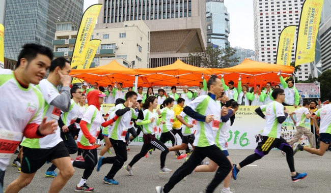 The Hon. Mrs. LAM CHENG Yuet Ngor, Carrie, GBS, JP, Chief Secretary for Administration, Ms. Maisy HO, the Chairman, and Dr. Eric LI, GBS, OBE, JP, the Board of Stewards of the Hong Kong Jockey Club, with guests shot-off for the runners.