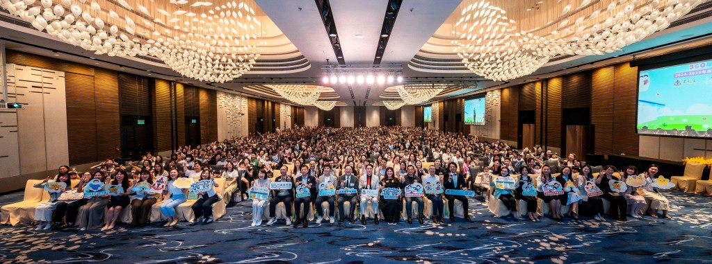 圖六為典禮當日大合照，場面熱鬧。
