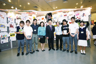 Teachers and students share the fun of art and creativity in various formats.