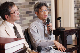 （左起）急症室部門主管董偉杰醫生、時任顧問醫生吳振華醫生及部門運作經理劉榮石先生。