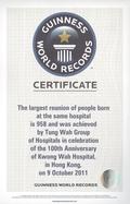 「召集最多於同一間醫院出生的人士共聚」的世界紀錄，並獲頒發證書