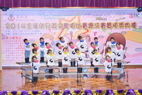 各參賽學校學生們悉心打扮，傾力演出。