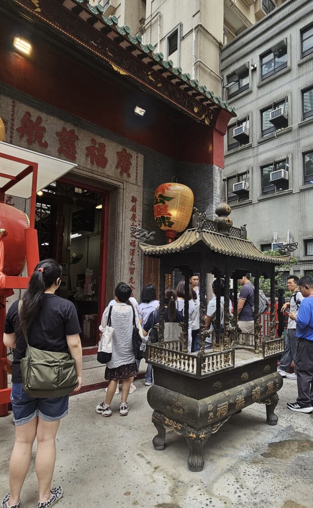 圖八